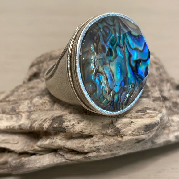 Silpada Abalone Rock Ring R2760 - Picture 2 of 14
